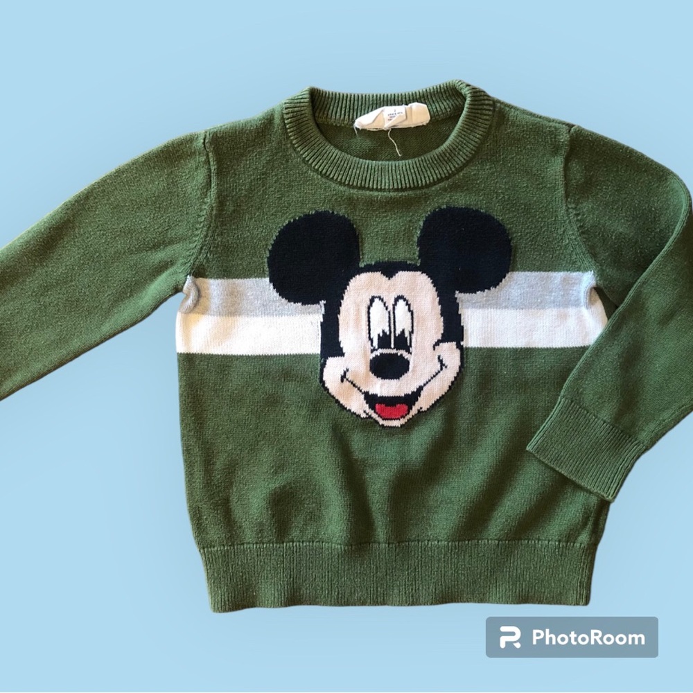 ⭐️3 for $15⭐️ Disney Mickey Sweater